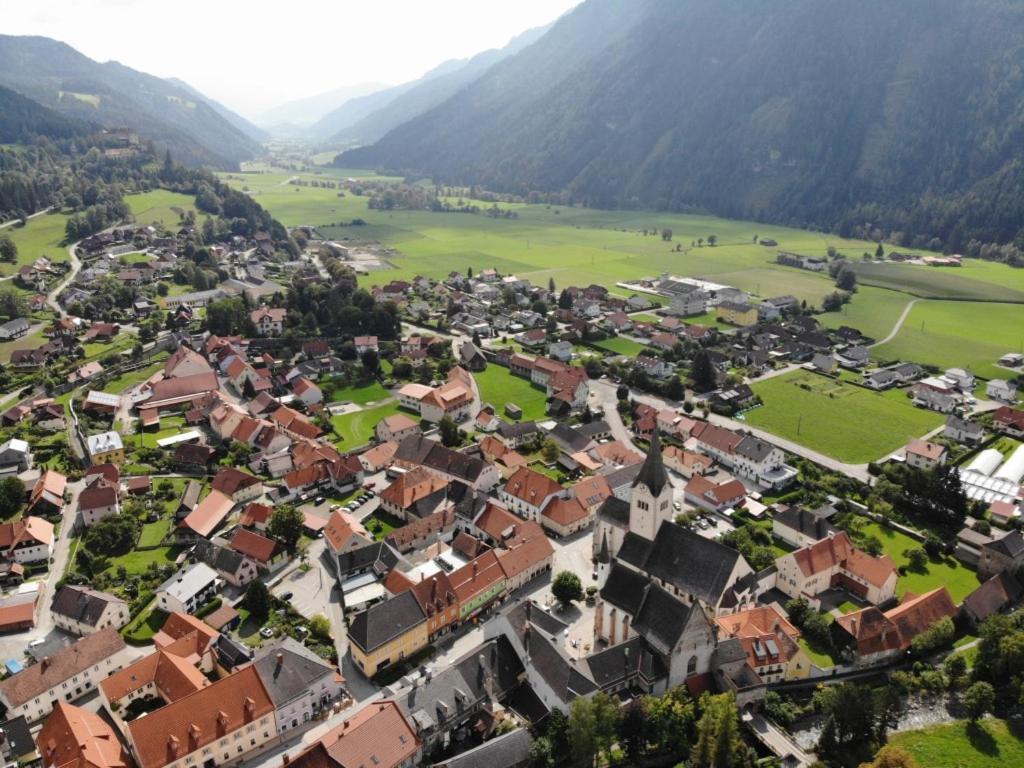 Gasthof Oberer Braeuer Oberwoelz Stadt Εξωτερικό φωτογραφία